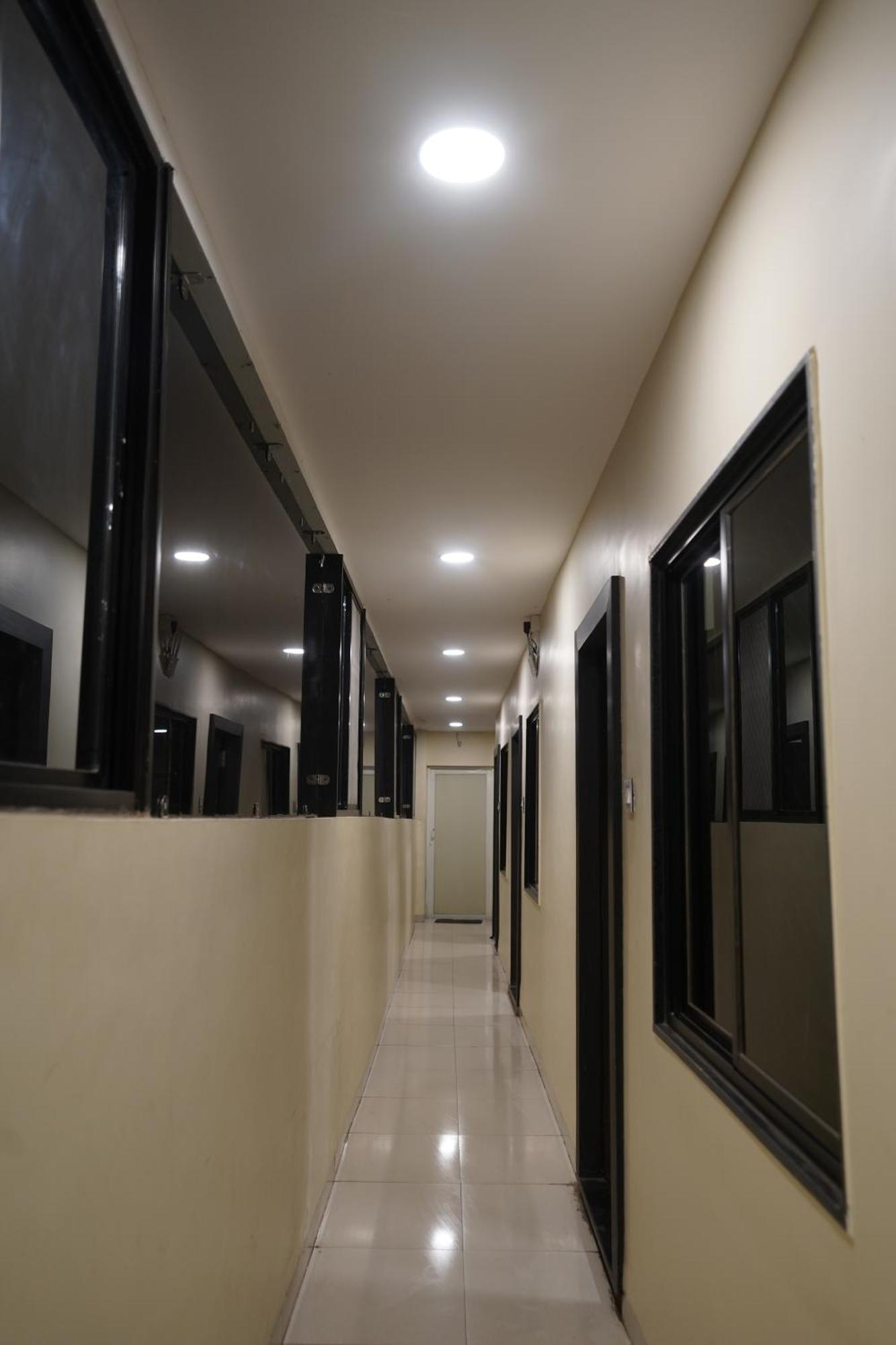 Hotel Dev Kripa Ujjain Exterior foto