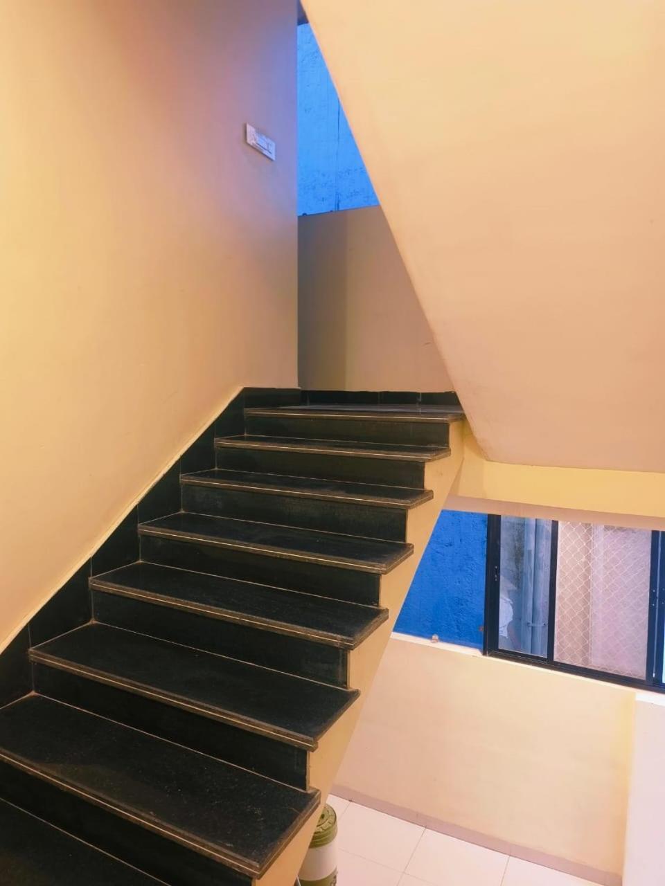 Hotel Dev Kripa Ujjain Exterior foto